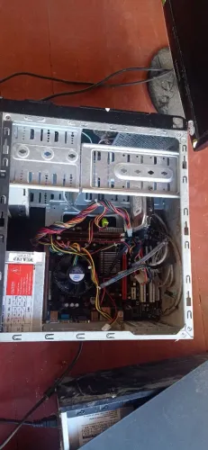02 CPU antigas para retirada de peças 