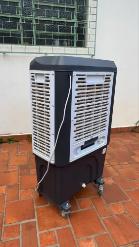 Climatizador Britânia 70 Litros