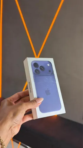 APROVEITA HOJE IPHONE 17 PRO AZUL!