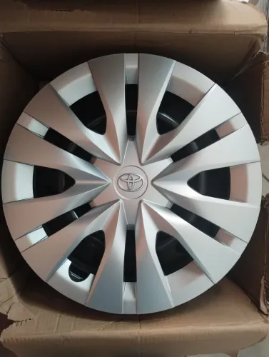 Calota Original Toyota Yaris  Aro 15 