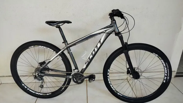 Bike Scott aro 29 27v NOTA FISCAL Suspensão absolute ar e oleo,freios Hidráulicos Shimano!