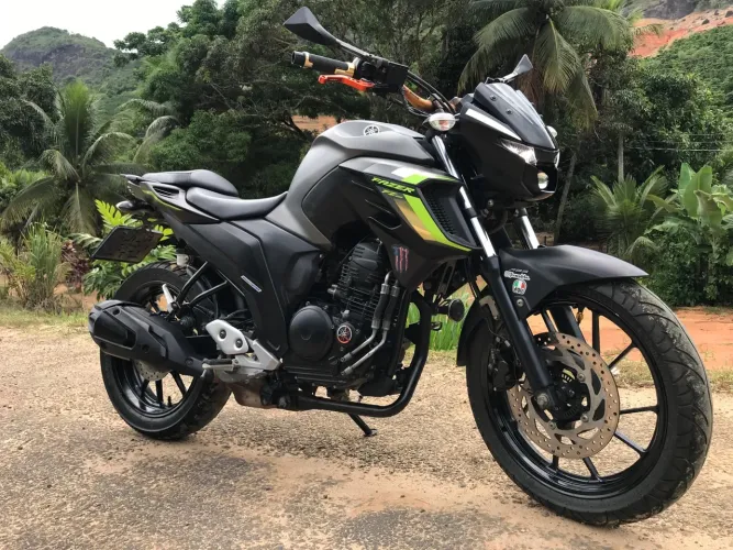 FAZER 250 2024
