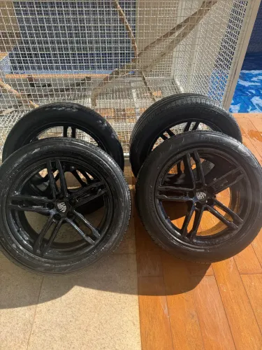 Rodas Porsche Macan Aro 19 Originais + 4 Pneus 