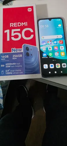 Celular novo completo.