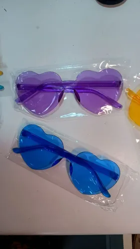 ÓCULOS de Acrílico Formato CORAÇÃO (18 unid.)(festas brincadeiras fantasias). NOVOS!