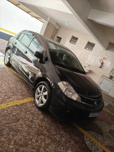 Nissan Tiida S 1.8/1.8 Flex 16V Mec. 2012