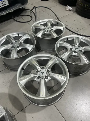 Jogo Rodas Mercedes Slk 350 Aro 17 2 Talas