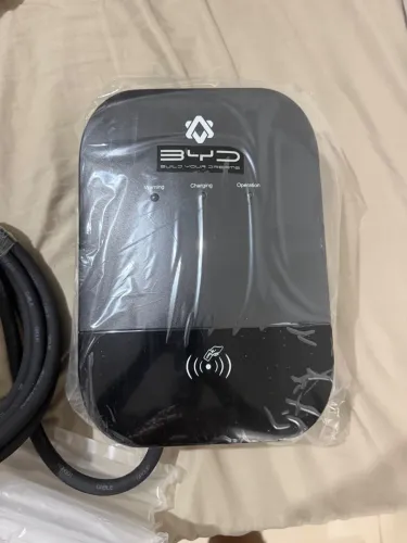 Vende-se Wallbox original Byd na caixa 