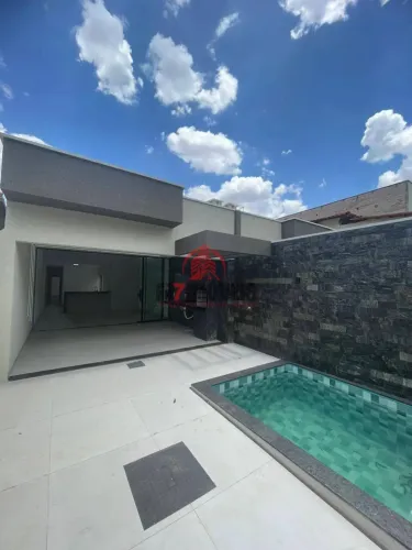CASA COM PISCINA NO SETOR RECANTO DO BOSQUE  GOIÂNIA/GO