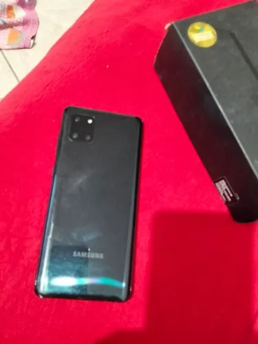 Celular not 10 lite com a tela queimada 