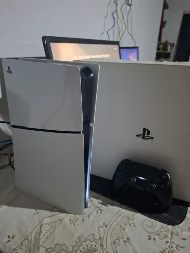 PS5 SLIM SEMI NOVO