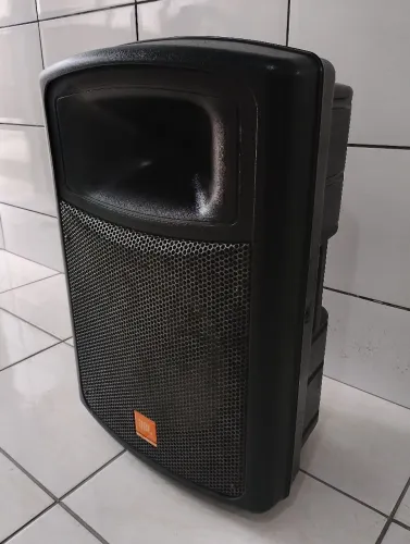 Caixa Ativa JBL 151A