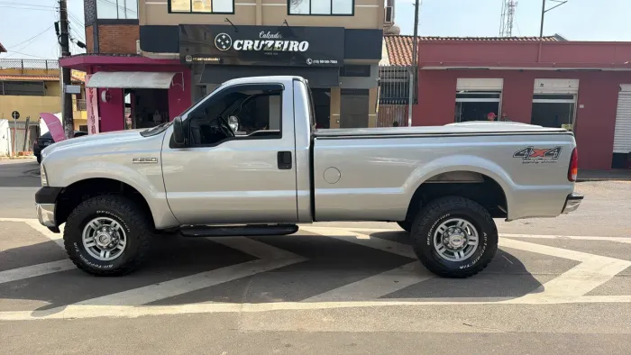 Ford F-250 XLT 3.9 4X4 CD TB Diesel 2009