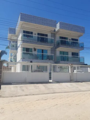 Imóvel para venda tem 80 metros quadrados com 2 quartos em Paraty - Araruama - RJ