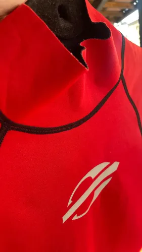 Roupa de Neoprene Mormaii XXL Vermelha - Seminova