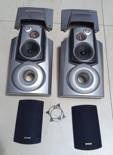 Acabamentos caixas acusticas AIWA SX-ZR900 e SX-WNF959YL.