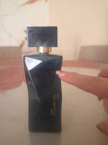 Perfume natura essencial oud feminino