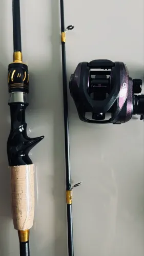 Kit carretilha + vara de pesca