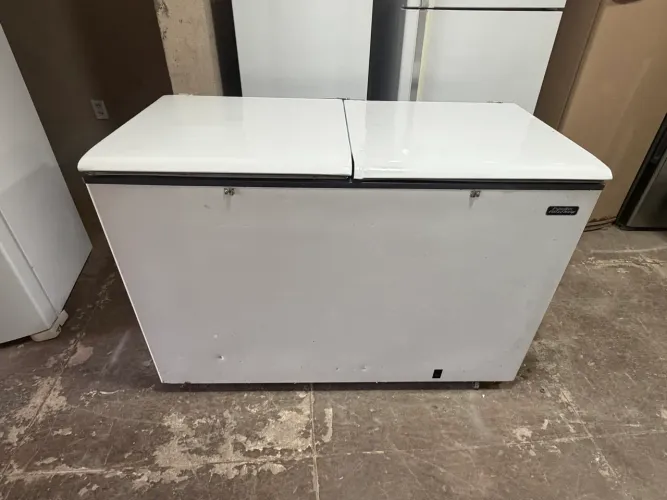 FREEZER ESMALTEC HORIZONTAL 500 LITROS DUPLA AÇÃO