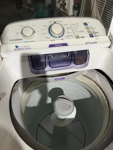 Máquina de Lavar Electrolux 10,5 kg Jet&Clean (Modelo LAC11) - 700