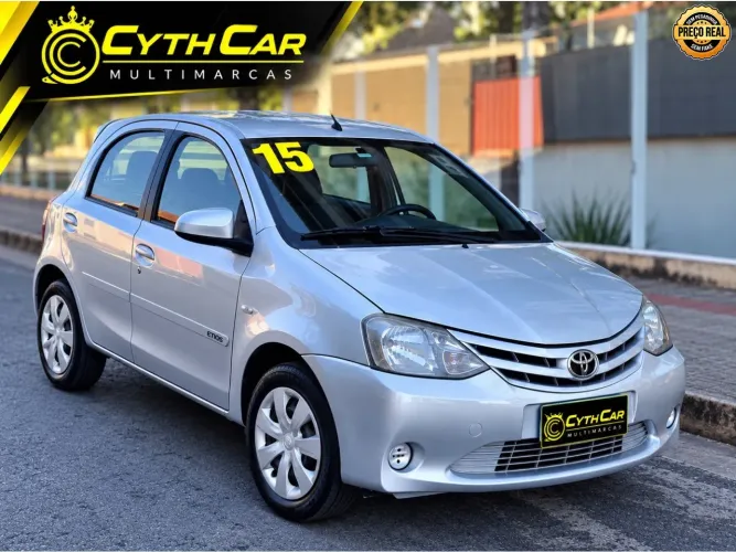 Toyota Etios X 1.3 Flex 16V 5P Mec. 2015