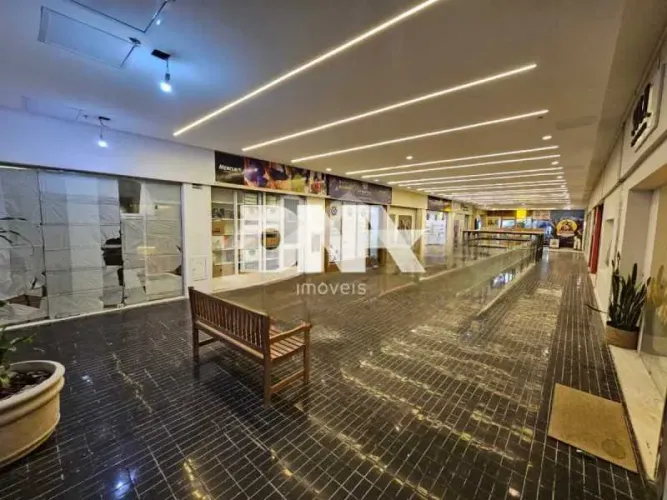 Invista em Ipanema: Sala Comercial em Ponto Privilegiado