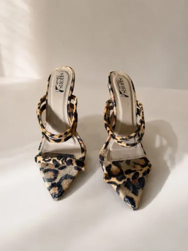 tamanco sandália animal print onça (usada)