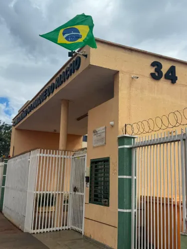 Apartamento no condomínio 34