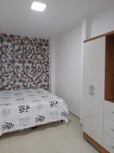 Alugo Kitnet semi mobiliada para duas pessoas, água e luz incluso sem pet