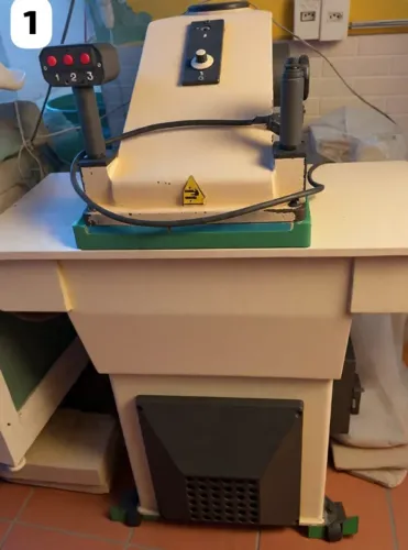 Máquina,Balancim para cortar o chinelo