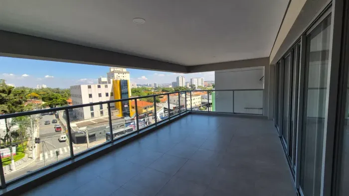 O Privilégio de Acordar com a Vista do São Paulo Golf Club  155m² de Puro Luxo na Vila Sof