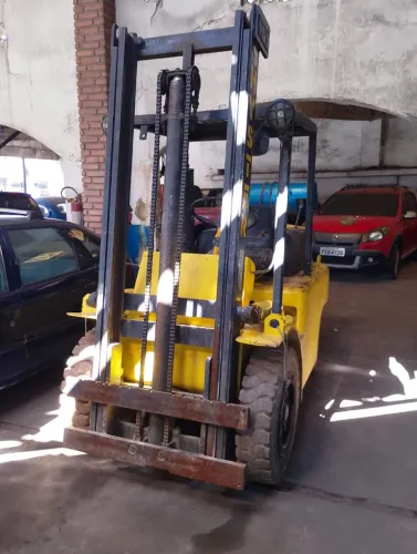 Empilhadeira hyster