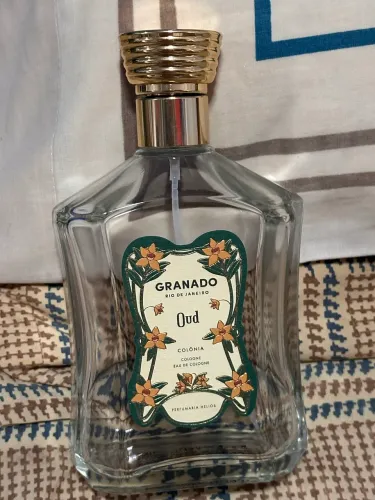 Vidro de perfume vazio Granado 300ml