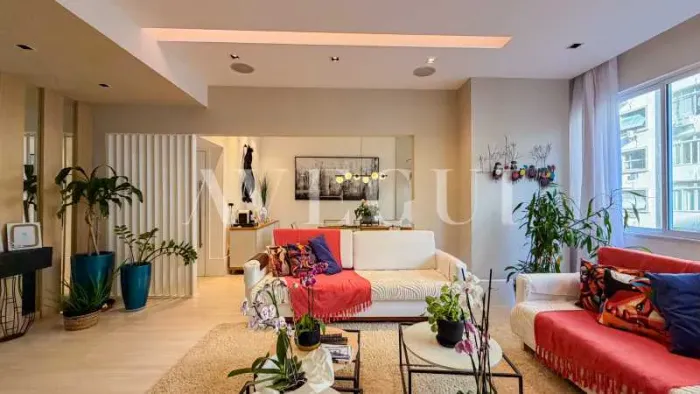 Apartamento : / Residencial / Copacabana