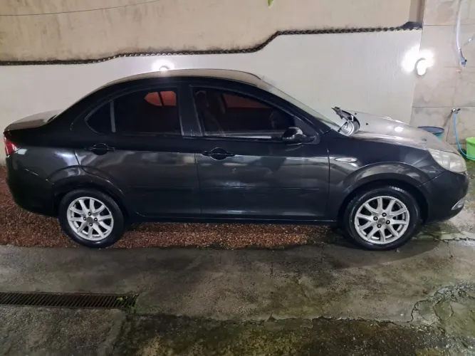 JAC J3 Turin Sedan 1.4 16V 4P Mec. 2012