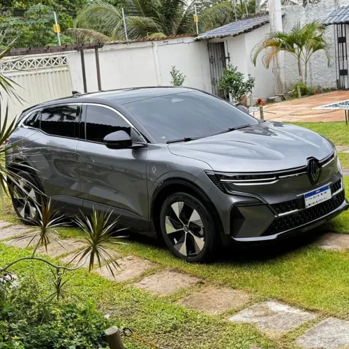 Renault Megane E-tech (elétrico) 2024