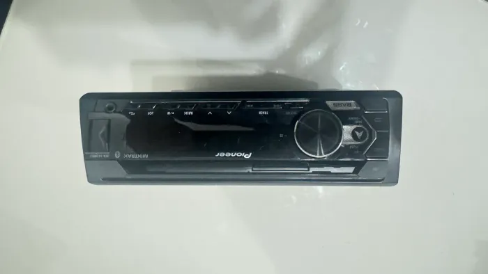 Toca CD PIONNER DEH - S4280BT