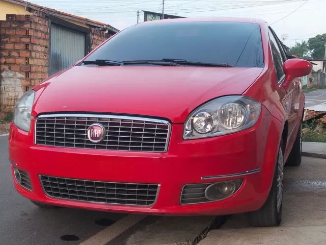 Fiat Linea 1.9/ HLX 1.9/ 1.8 Flex 16V 4P 2010