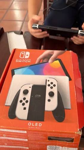 Nintendo Switch OLED
