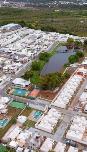 Casa em condomínio, casa em aibrantes, busca vida side concept