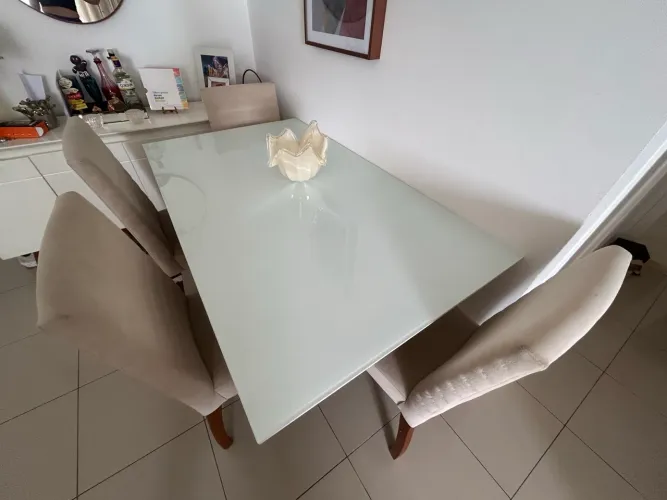 Mesa Jantar com 6 cadeiras