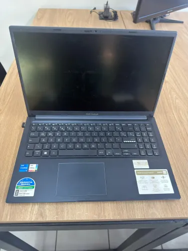 Notebook ASUS VivoBook 15 | i5 12ª Geração | 8GB RAM | SSD 512GB