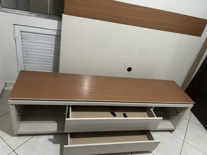 Rack com painel 