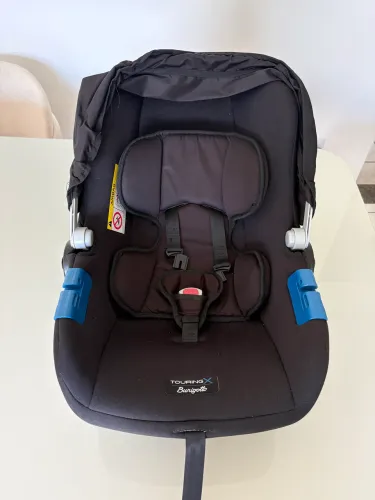 Bebê conforto burigotto