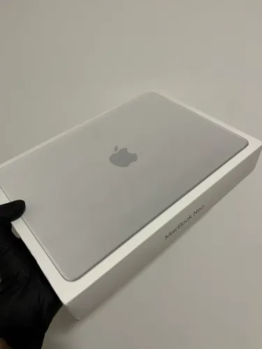 Vendo MacBook Neo 8/256gb (2026) - Silver LACRADO