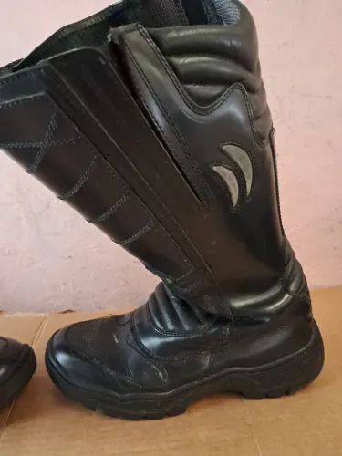 Bota de moto