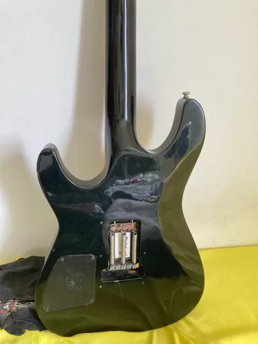 Corpo da Guitarra Hurricane (Negociável)