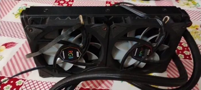 Water cooler RGB 240mm