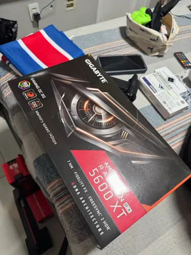 Placa de Vídeo: Gigabyte Radeon RX 5600 XT Gaming OC 6GB