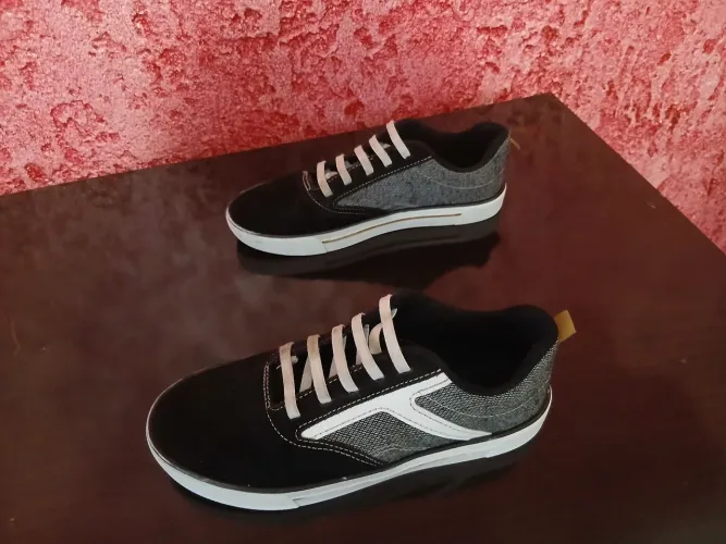 Tênis molequinho preto/cinza 33